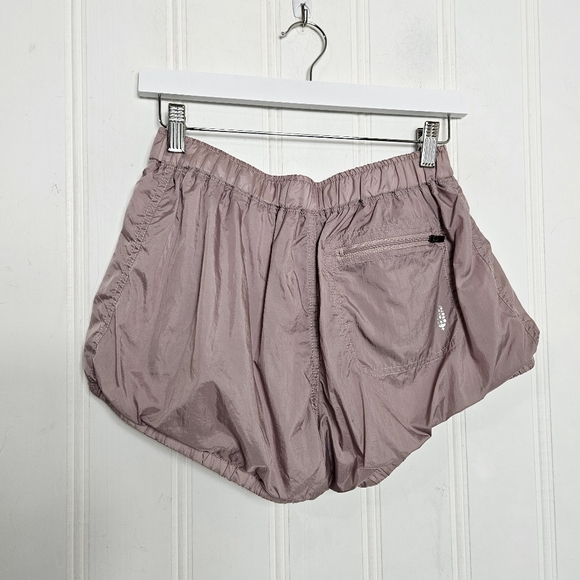 Free People Bubble Hem Shorts Womens Size S Mauve Pink FP Movement High Rise - Picture 7 of 13